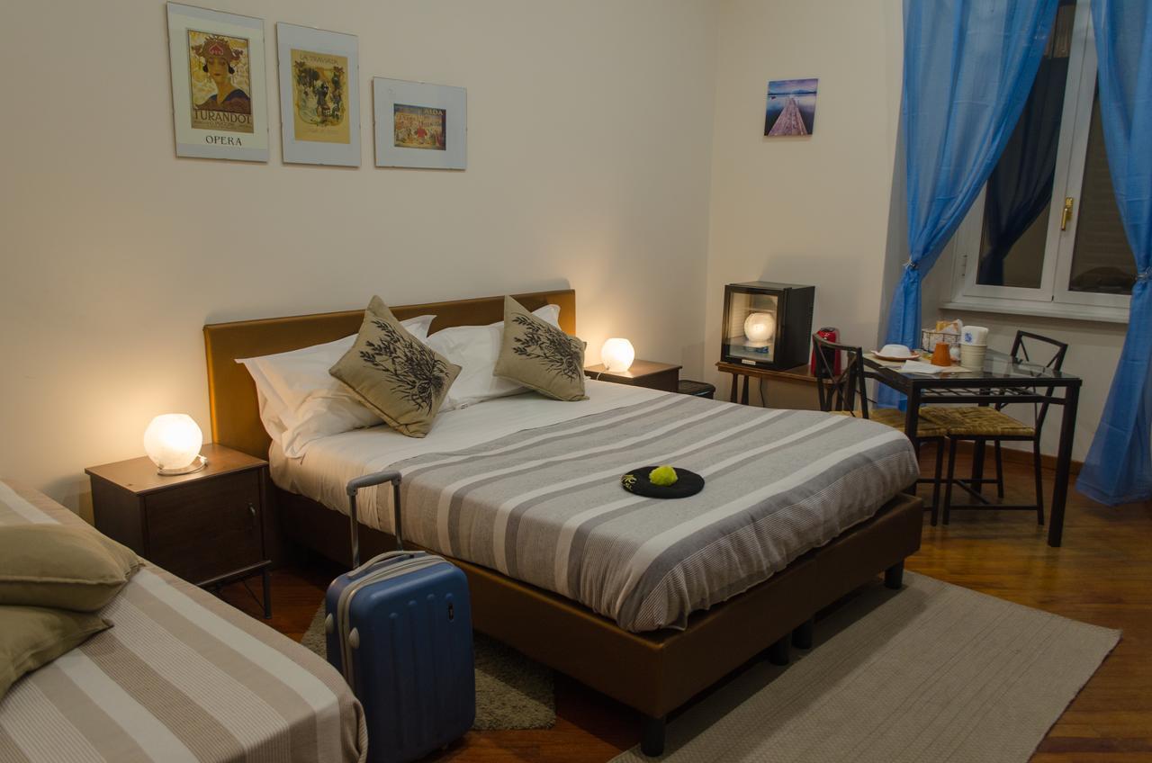 Living Rome Ottaviano B&B Ngoại thất bức ảnh