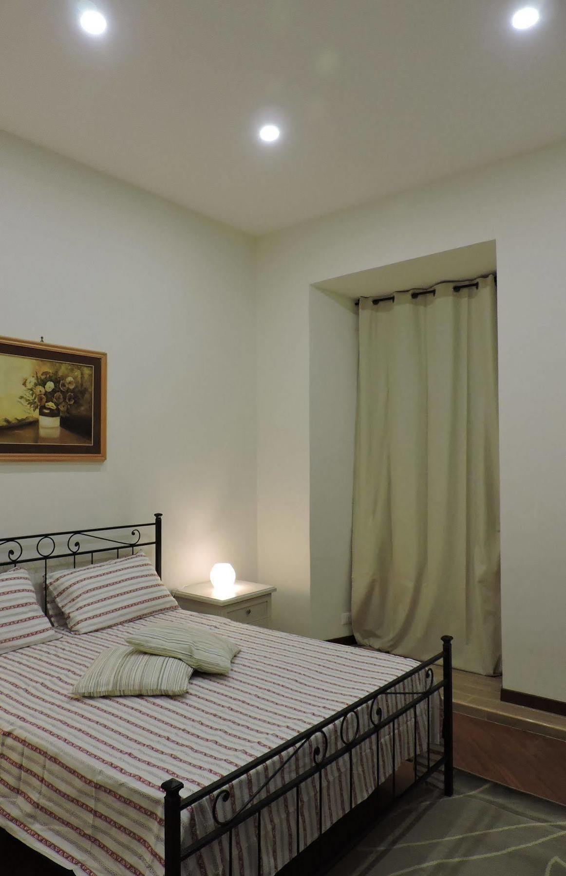 Living Rome Ottaviano B&B Ngoại thất bức ảnh
