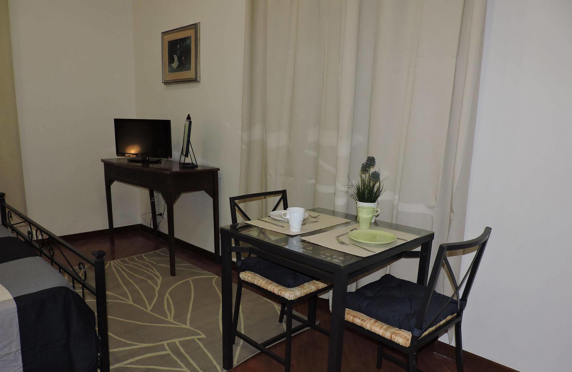 Living Rome Ottaviano B&B Ngoại thất bức ảnh