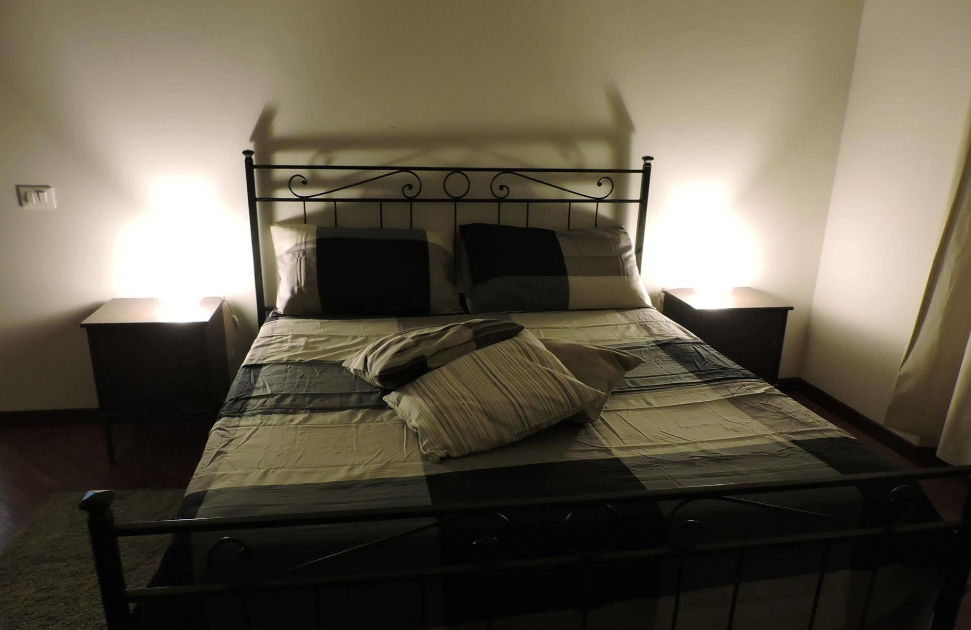 Living Rome Ottaviano B&B Ngoại thất bức ảnh